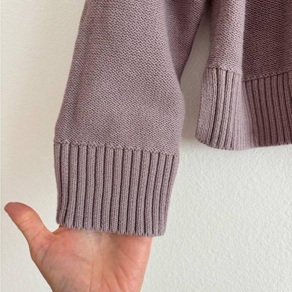 Quince 100% Organic Cotton Cropped Cardigan / Lilac Button-Up Women's Cardigan - Picture 6 of 10